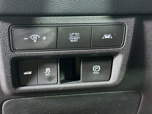 used 2022 Hyundai Sonata Hybrid car, priced at $19,897