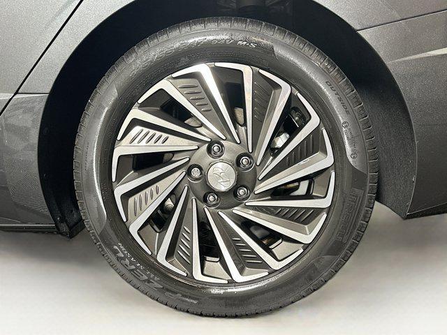 used 2022 Hyundai Sonata Hybrid car, priced at $19,897