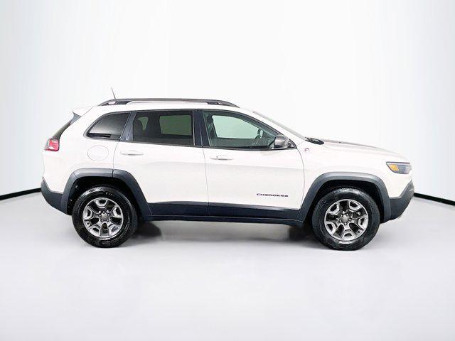 used 2019 Jeep Cherokee car, priced at $13,299