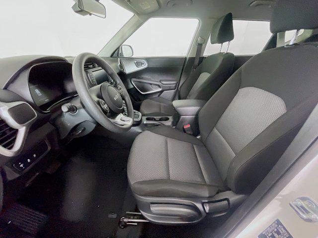 used 2024 Kia Soul car, priced at $16,289