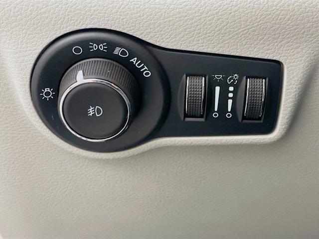 used 2022 Jeep Compass car, priced at $19,397