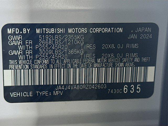 used 2024 Mitsubishi Outlander car, priced at $21,987