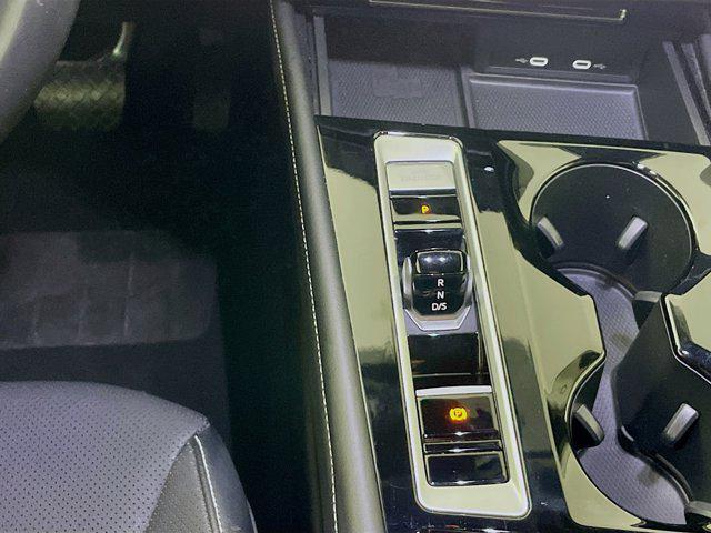 used 2024 Volkswagen Atlas car, priced at $30,197