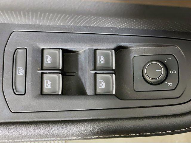 used 2024 Volkswagen Atlas car, priced at $30,197