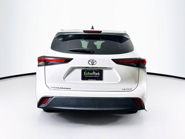 used 2024 Toyota Highlander car, priced at $32,397