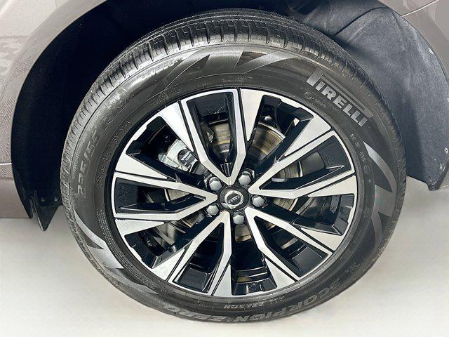 used 2025 Volvo XC60 car, priced at $33,987