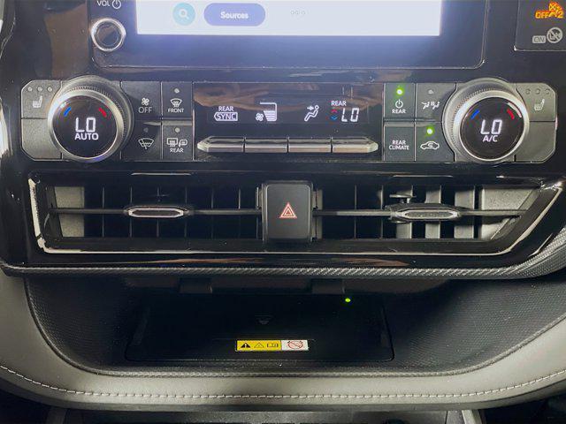 used 2024 Toyota Highlander car, priced at $39,787