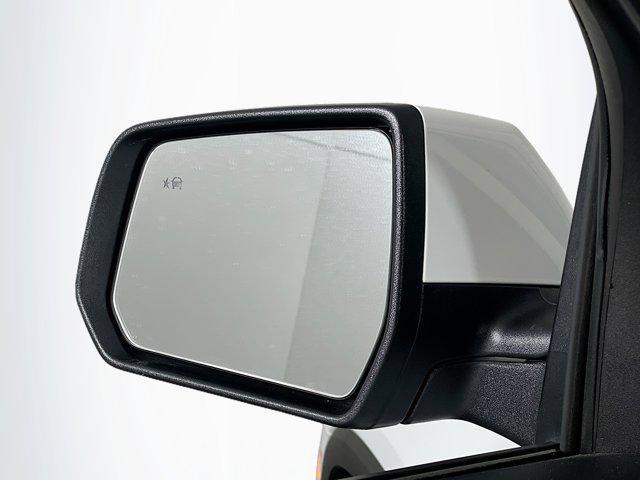 used 2023 Chevrolet Traverse car, priced at $25,887