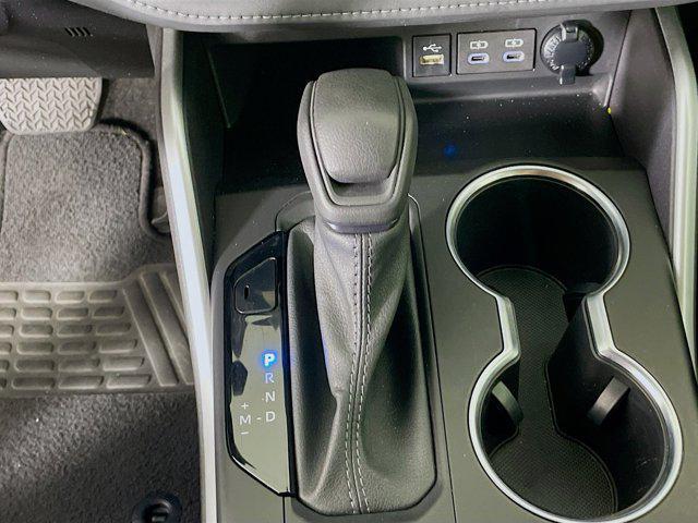 used 2023 Toyota Highlander car, priced at $32,997