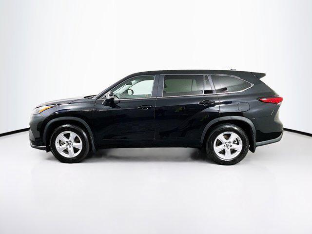 used 2023 Toyota Highlander car, priced at $31,689