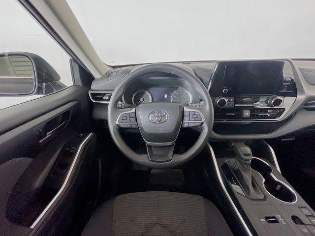 used 2023 Toyota Highlander car, priced at $31,689