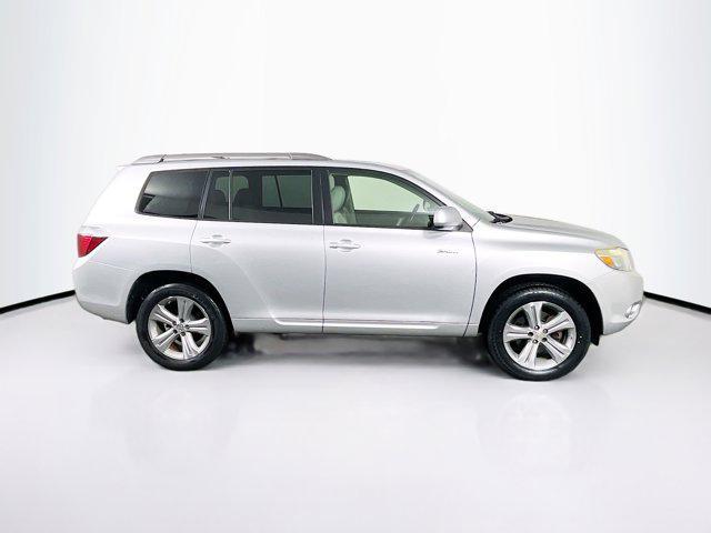 used 2008 Toyota Highlander car, priced at $9,299