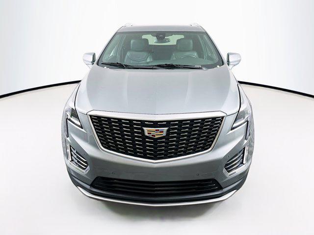 used 2023 Cadillac XT5 car, priced at $30,489