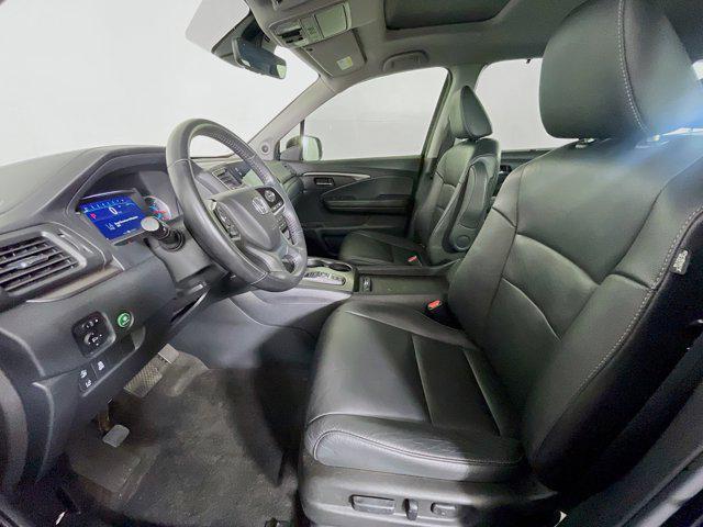 used 2022 Honda Pilot car, priced at $27,889