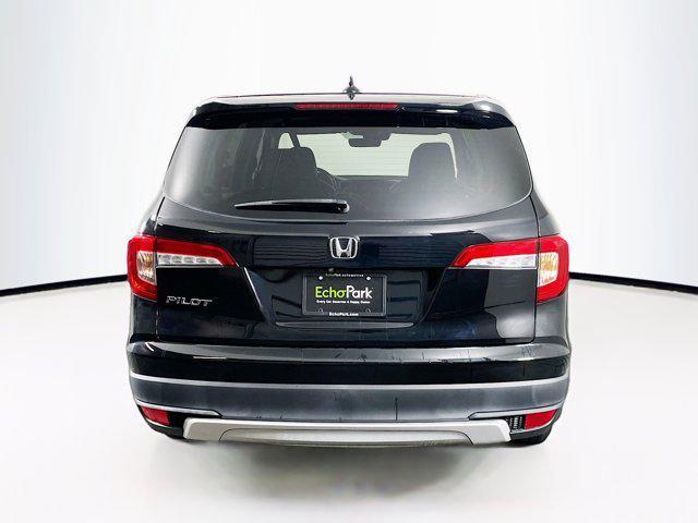 used 2022 Honda Pilot car, priced at $27,889