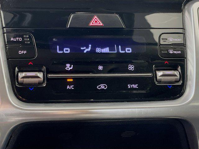 used 2022 Kia Sorento car, priced at $23,899