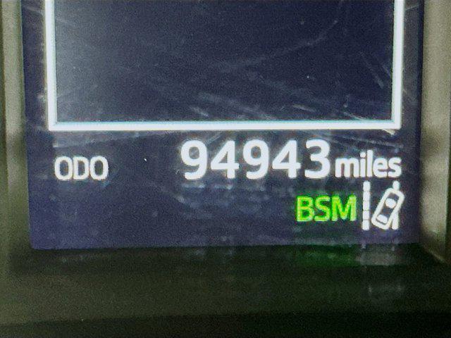 used 2019 Toyota Highlander car, priced at $26,499