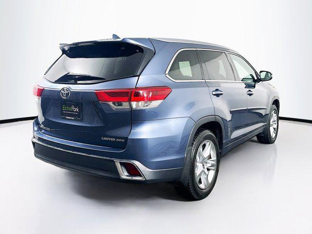 used 2019 Toyota Highlander car, priced at $26,499