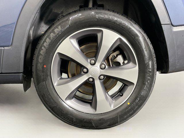 used 2021 Jeep Cherokee car, priced at $22,297