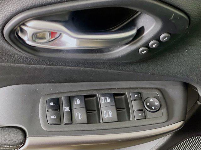 used 2021 Jeep Cherokee car, priced at $22,297