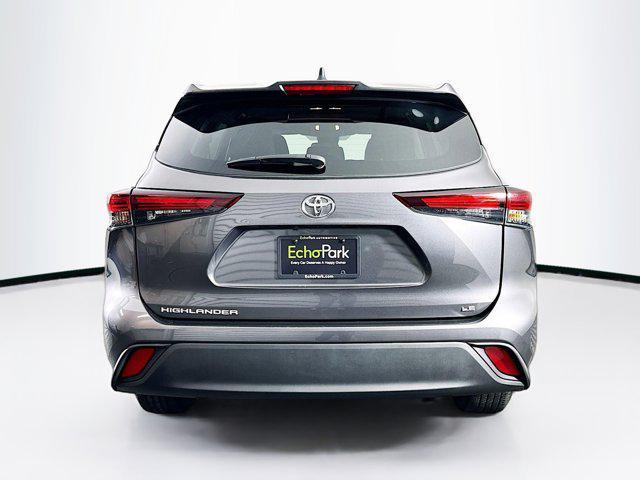 used 2024 Toyota Highlander car, priced at $35,697