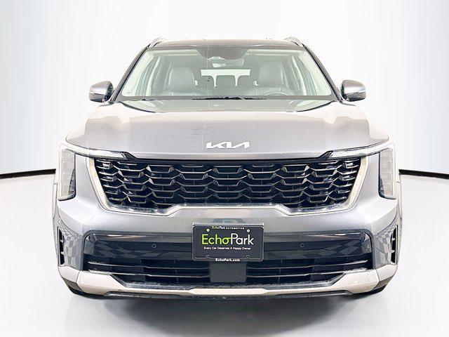 used 2024 Kia Sorento car, priced at $25,996