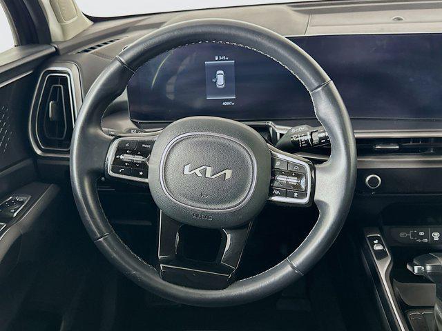 used 2024 Kia Sorento car, priced at $25,996