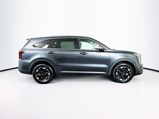 used 2024 Kia Sorento car, priced at $25,996