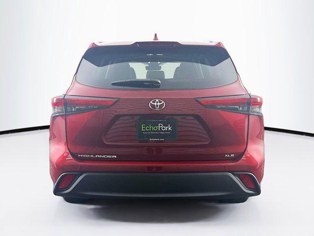 used 2023 Toyota Highlander car, priced at $30,797
