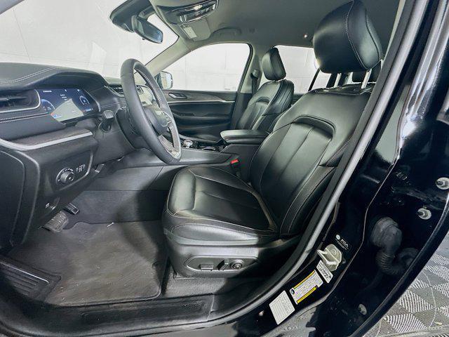 used 2023 Jeep Grand Cherokee car, priced at $29,997