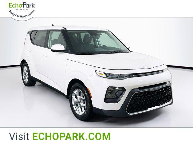 used 2022 Kia Soul car, priced at $16,297