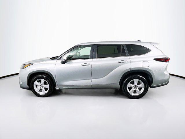 used 2024 Toyota Highlander car, priced at $37,889