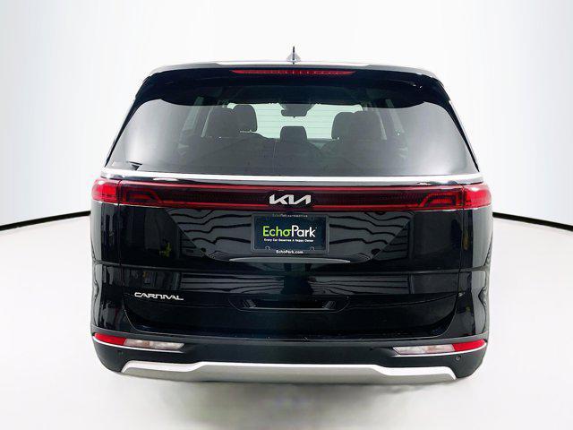 used 2024 Kia Carnival car, priced at $30,989