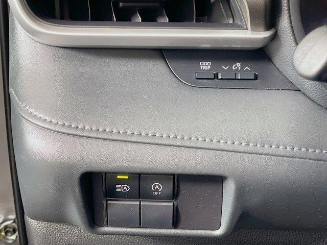 used 2023 Toyota Highlander car, priced at $29,897