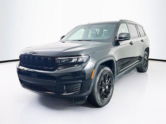 used 2024 Jeep Grand Cherokee L car, priced at $28,497