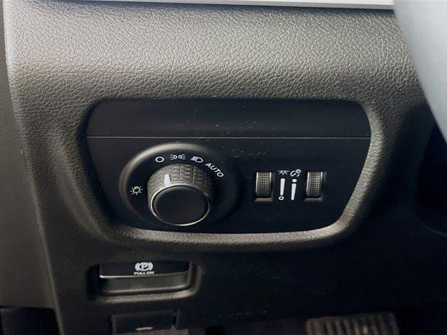 used 2022 Jeep Grand Cherokee car, priced at $26,597
