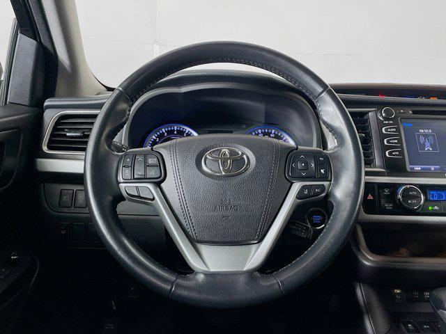 used 2018 Toyota Highlander car, priced at $25,397