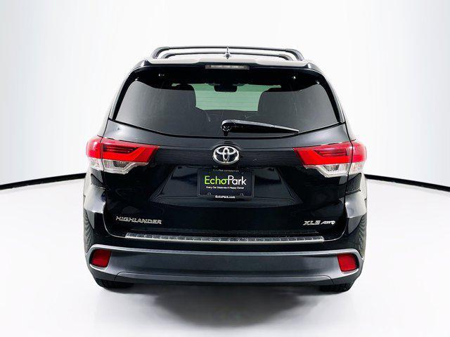 used 2018 Toyota Highlander car, priced at $25,397