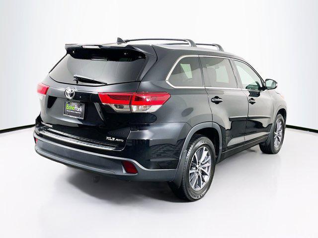 used 2018 Toyota Highlander car, priced at $25,397