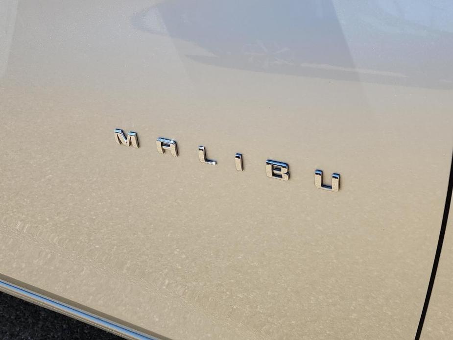 used 2022 Chevrolet Malibu car, priced at $23,919