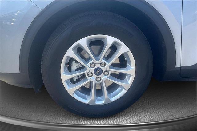 used 2022 Ford Escape car, priced at $19,925