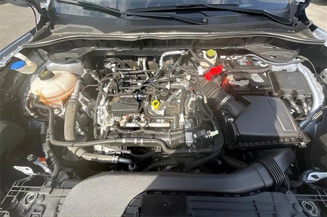 used 2022 Ford Escape car, priced at $19,394