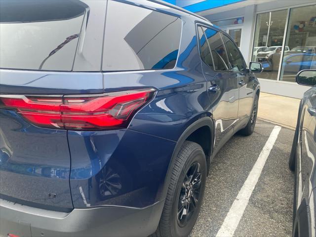 used 2022 Chevrolet Traverse car, priced at $29,808