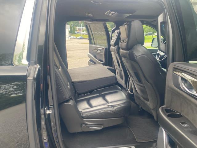 used 2017 Cadillac Escalade ESV car, priced at $40,408