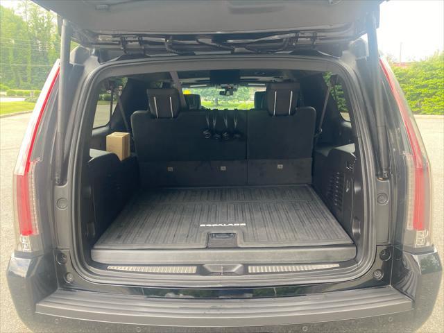 used 2017 Cadillac Escalade ESV car, priced at $40,408