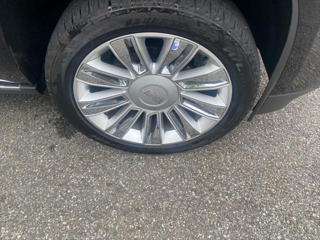 used 2017 Cadillac Escalade ESV car, priced at $40,408