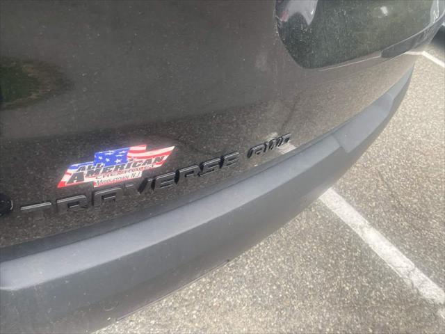 used 2022 Chevrolet Traverse car, priced at $31,908