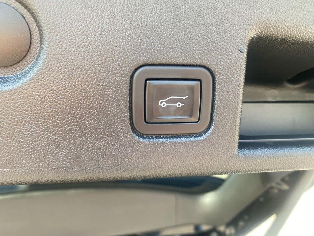 used 2023 Chevrolet Equinox car, priced at $23,908
