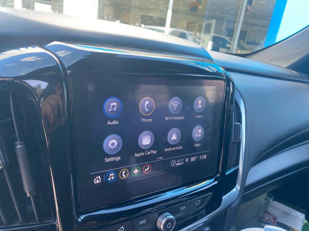 used 2022 Chevrolet Traverse car, priced at $29,908