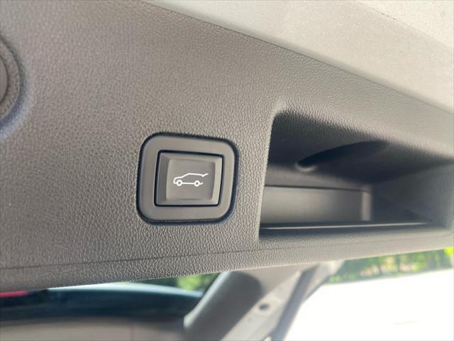 used 2022 Chevrolet Equinox car, priced at $25,408